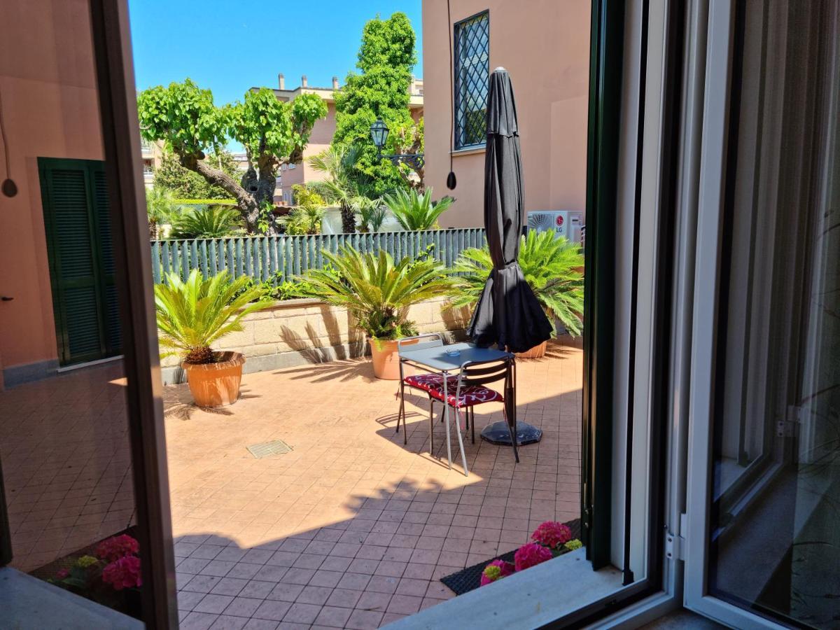 Il Casale Nel Parco Guesthouse 로마 외부 사진