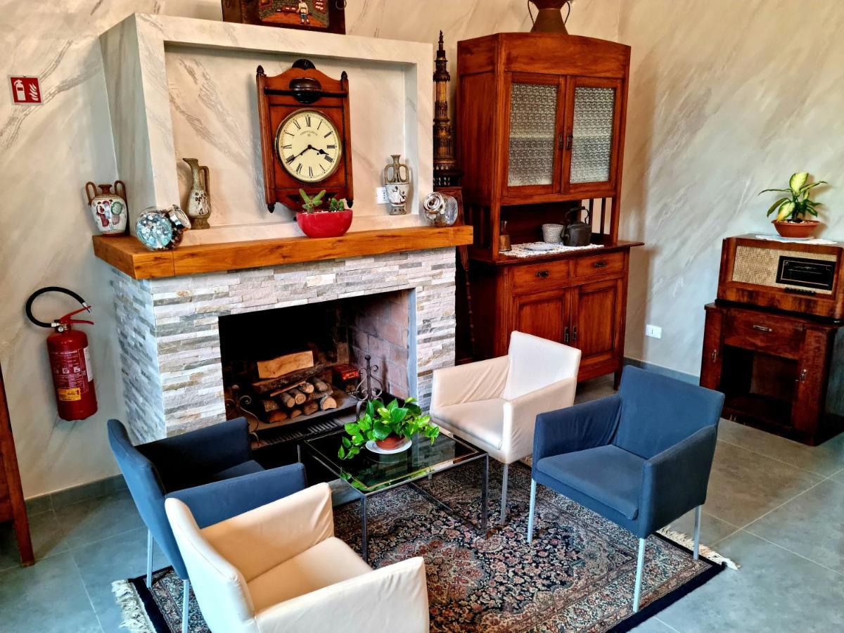 Il Casale Nel Parco Guesthouse 로마 외부 사진