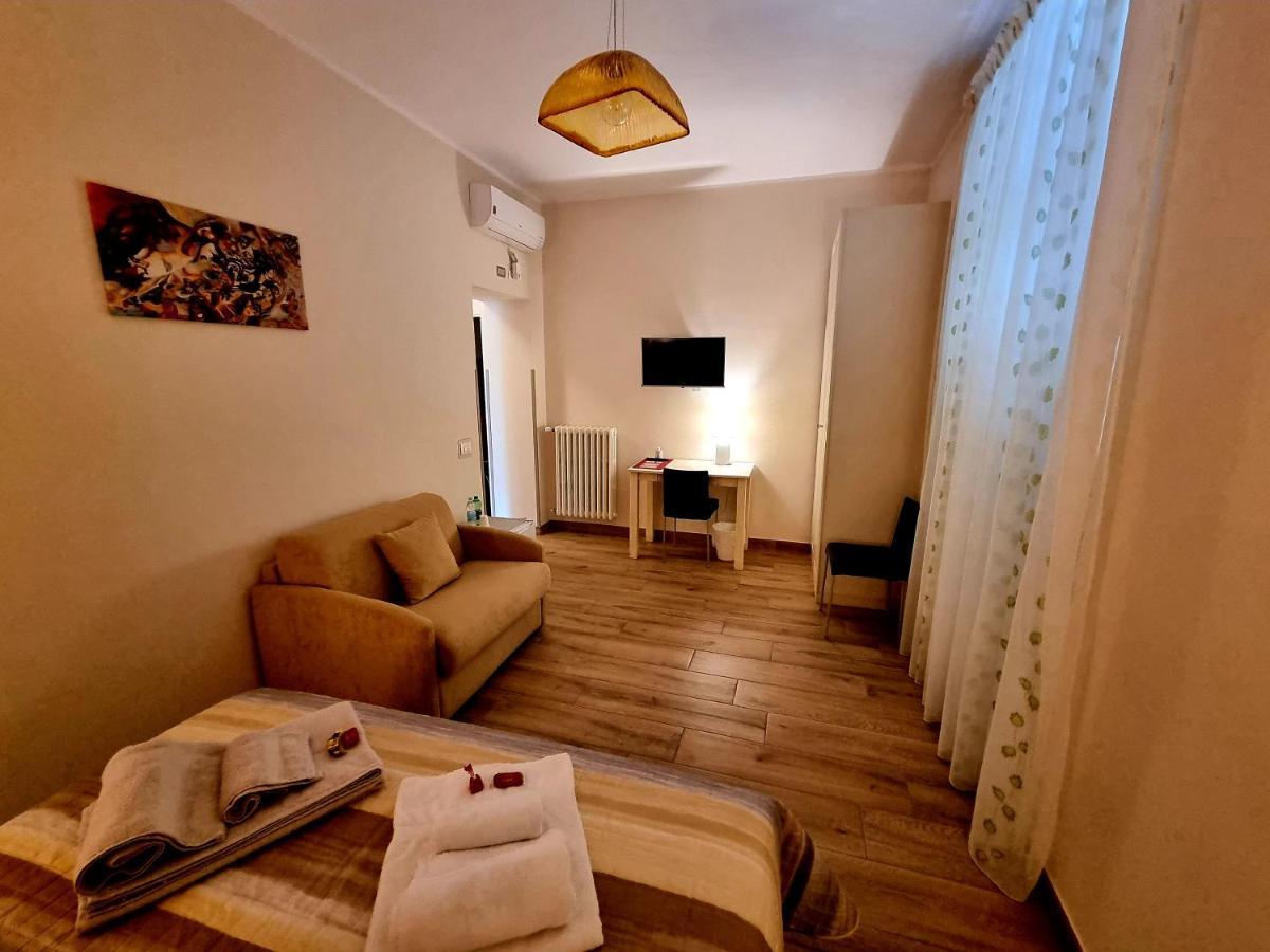 Il Casale Nel Parco Guesthouse 로마 외부 사진